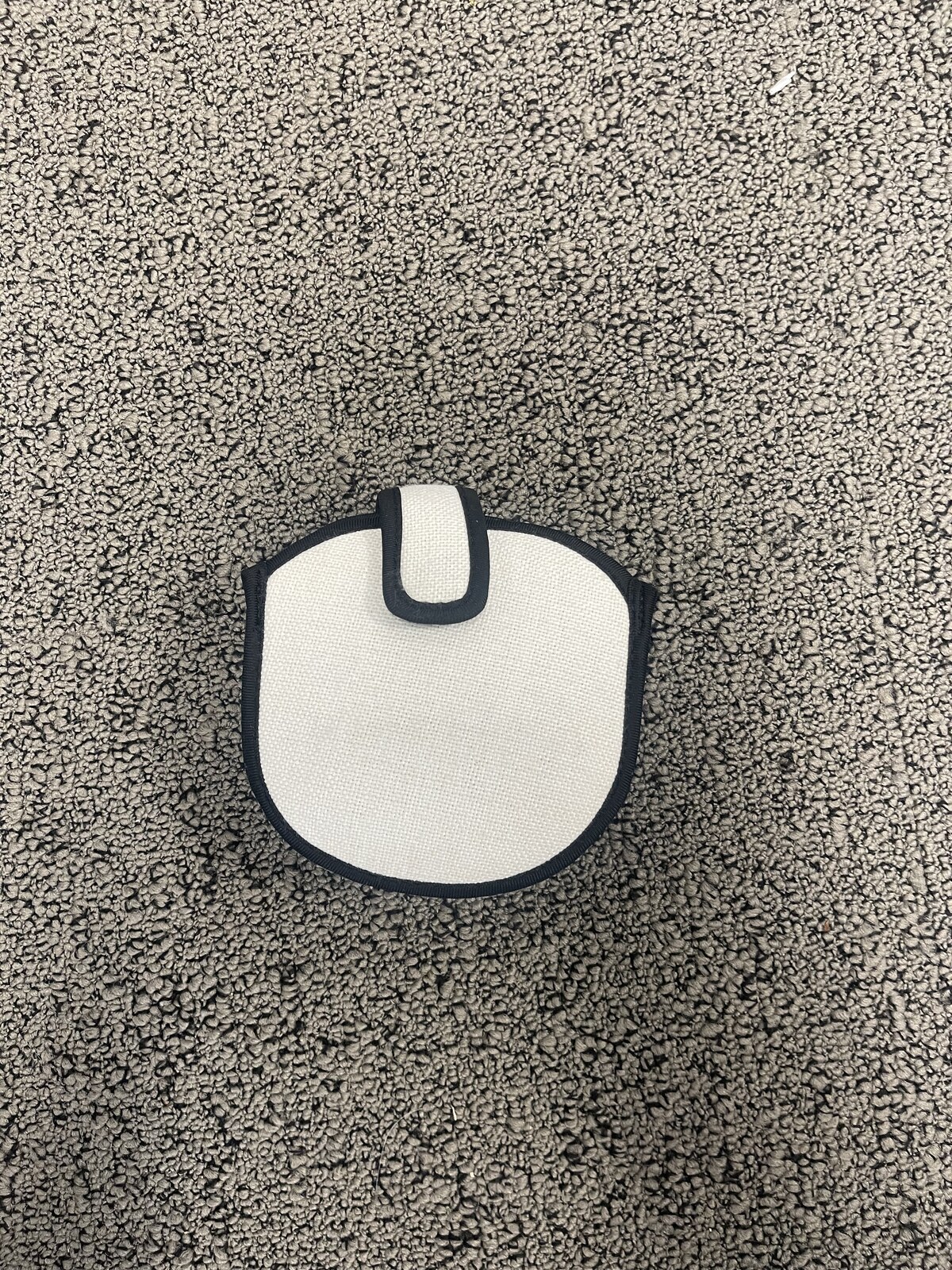Concept 04 · Top-down with brake-button cap